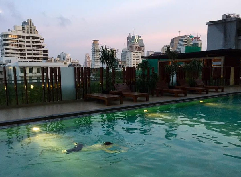 Swimming Learn Thai language